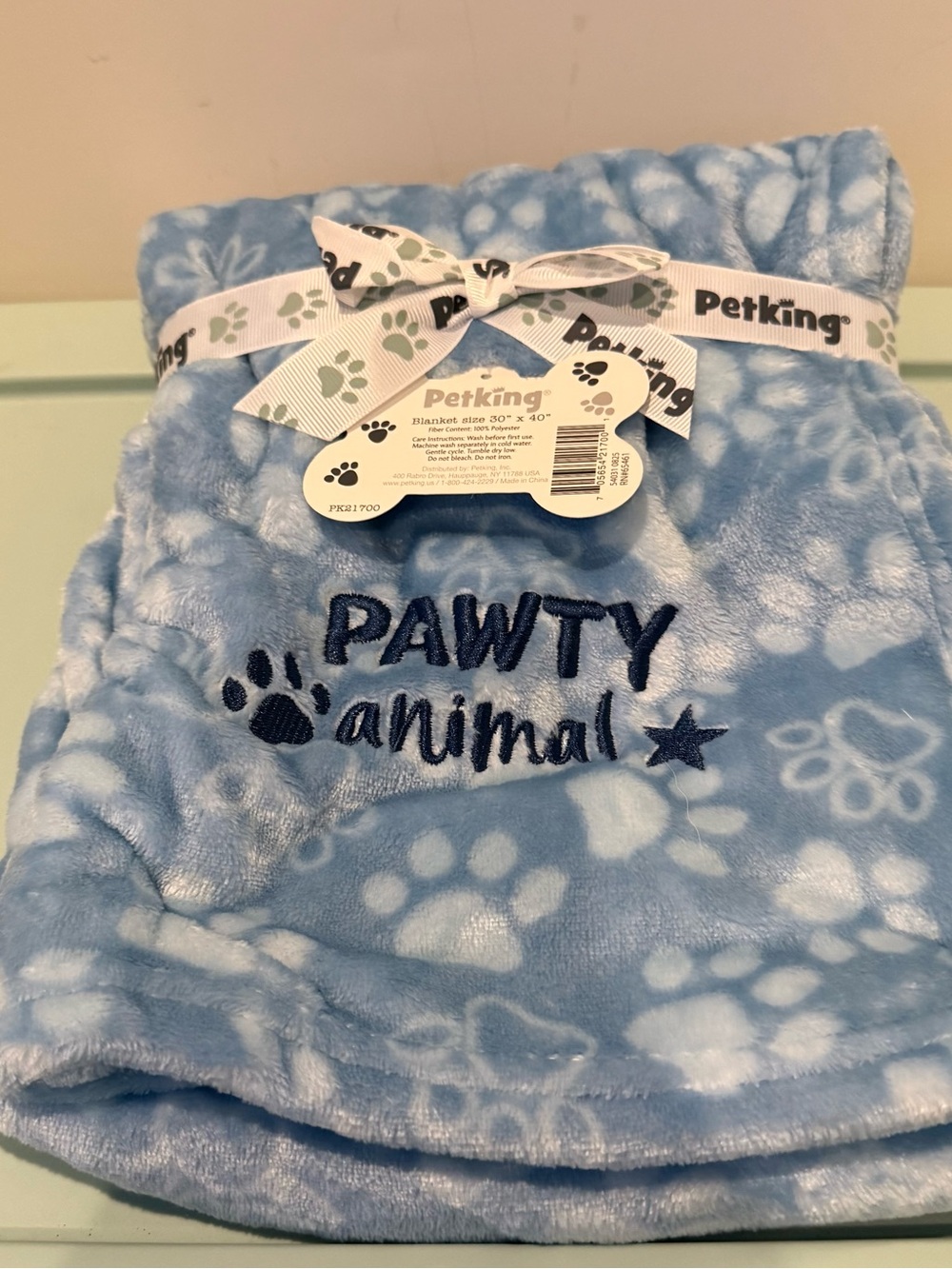 Super Cute Petking Blue 'Pawty Animal' Plush Pet Blanket- 30x40 inches- NWT
